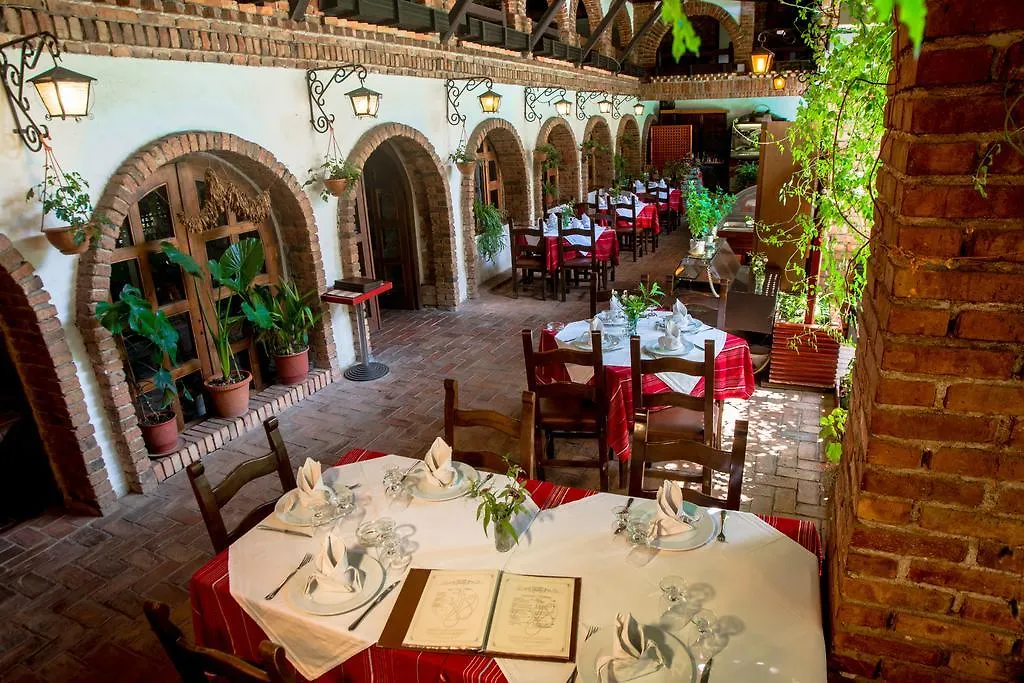 Hotel Restaurant Bujtina E Gjelit Tirana