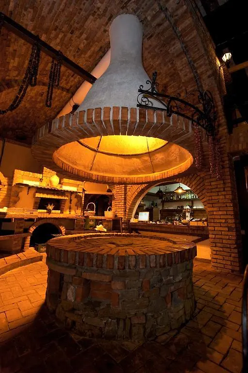 Hotel Restaurant Bujtina E Gjelit Tirana