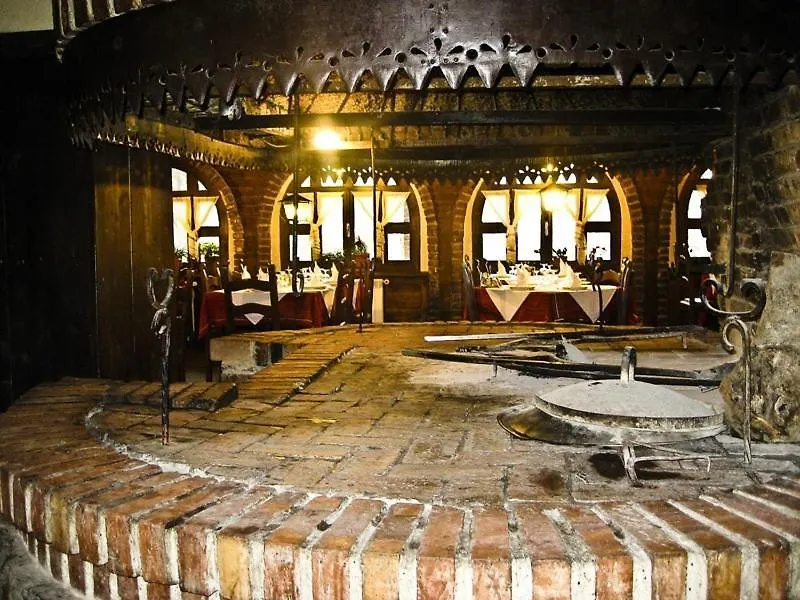 Hotel Restaurant Bujtina E Gjelit Tirana